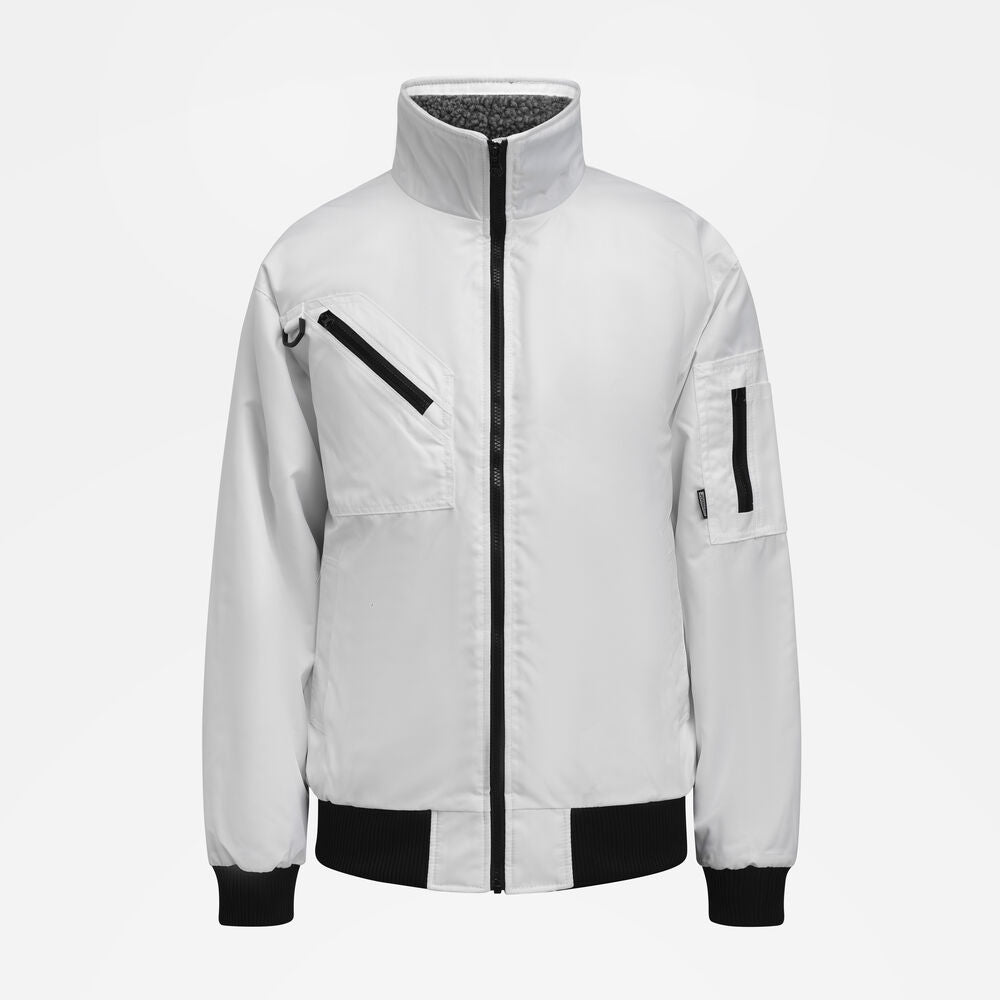 1357 Pilotjacka Vit